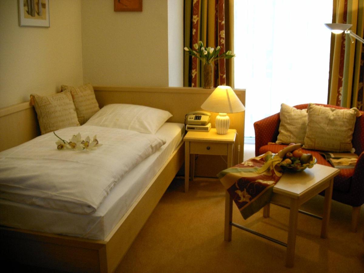 Hotelhaus Ritter Bad Pyrmont Extérieur photo